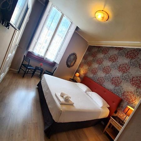 โฮเต็ล เฟโดรา Hotel ฟลอเรนซ์ ภายนอก รูปภาพ