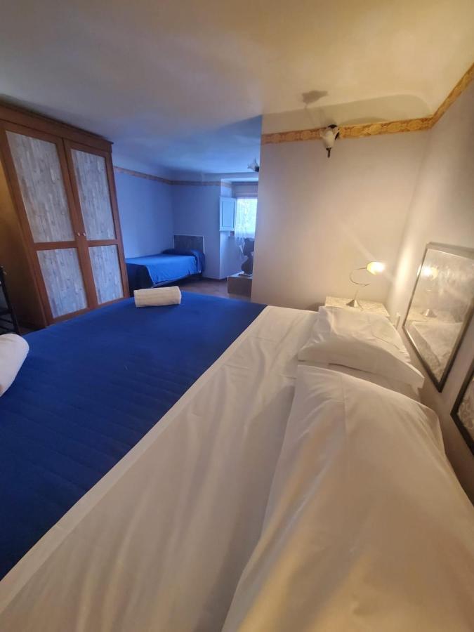 โฮเต็ล เฟโดรา Hotel ฟลอเรนซ์ ภายนอก รูปภาพ