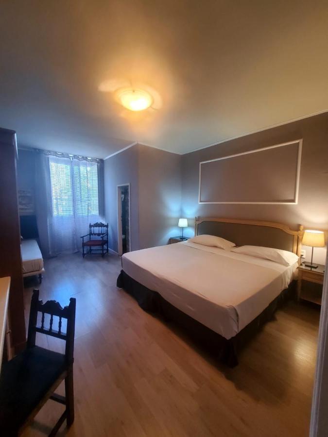 โฮเต็ล เฟโดรา Hotel ฟลอเรนซ์ ภายนอก รูปภาพ