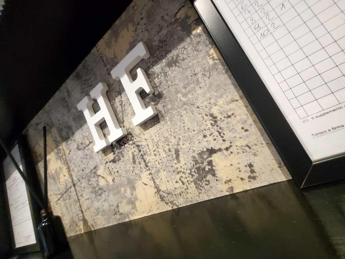 โฮเต็ล เฟโดรา Hotel ฟลอเรนซ์ ภายนอก รูปภาพ